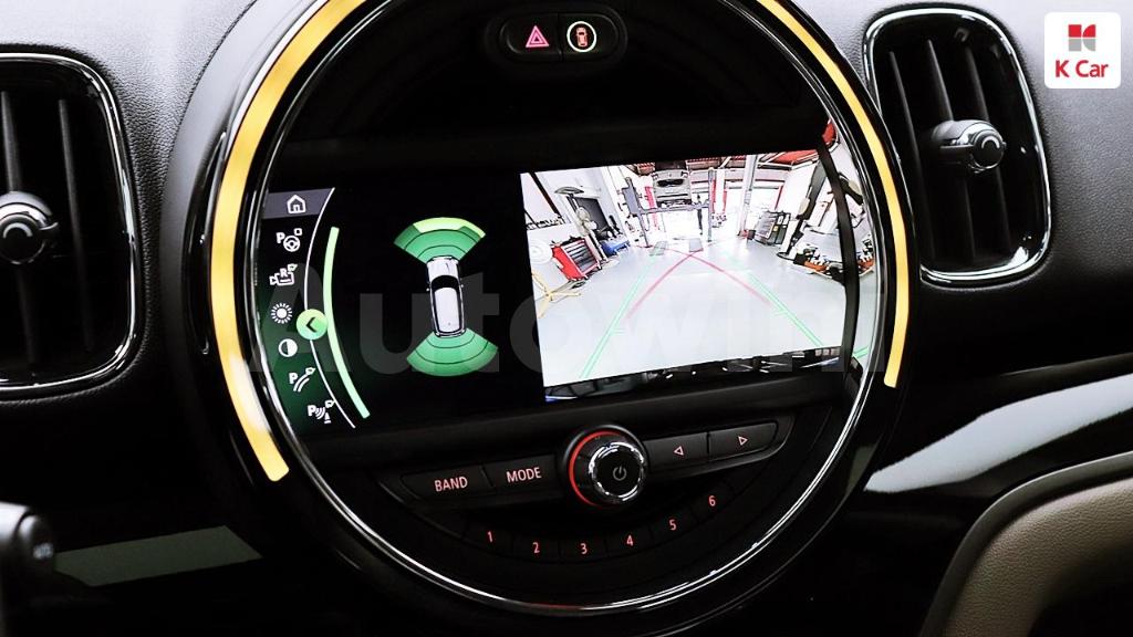2019 MINI COOPER COUNTRYMAN D ALL4 HIGH - 22