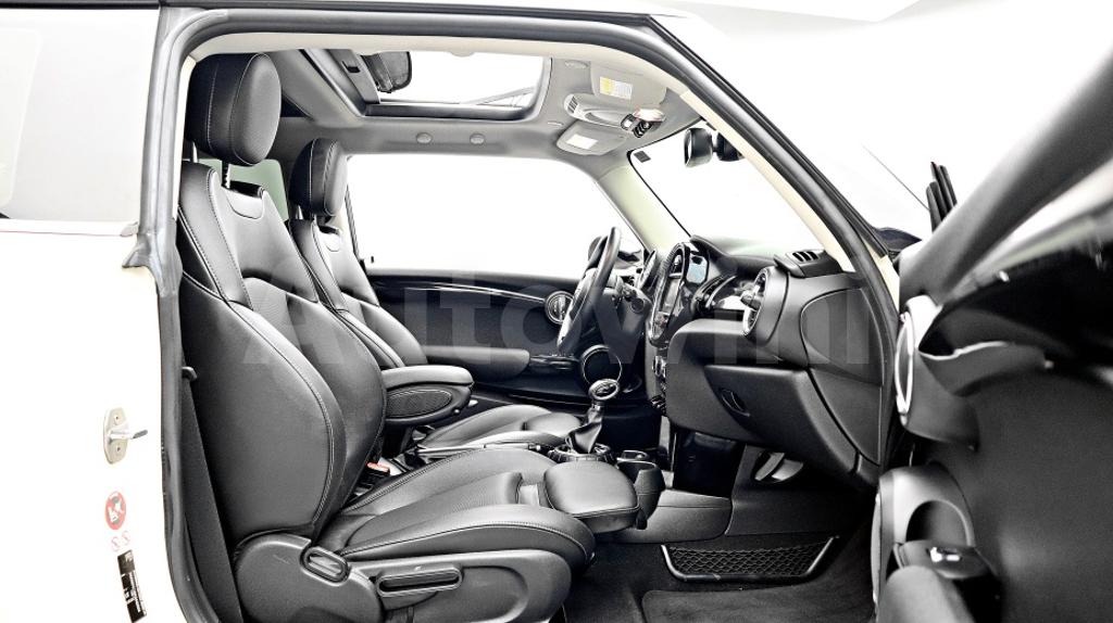 2016 MINI COOPER HIGH - 27