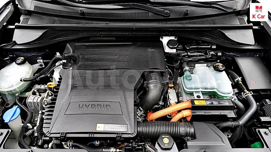 2018 KIA NIRO PRESTIGE - 9