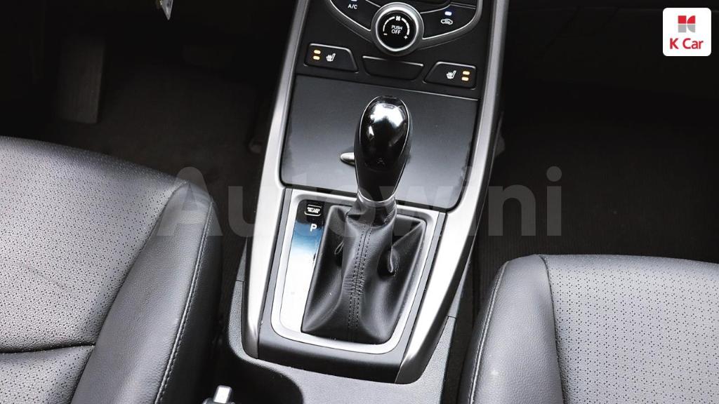 2016 HYUNDAI  AVANTE ELANTRA 1.6 GDI SMART - 29