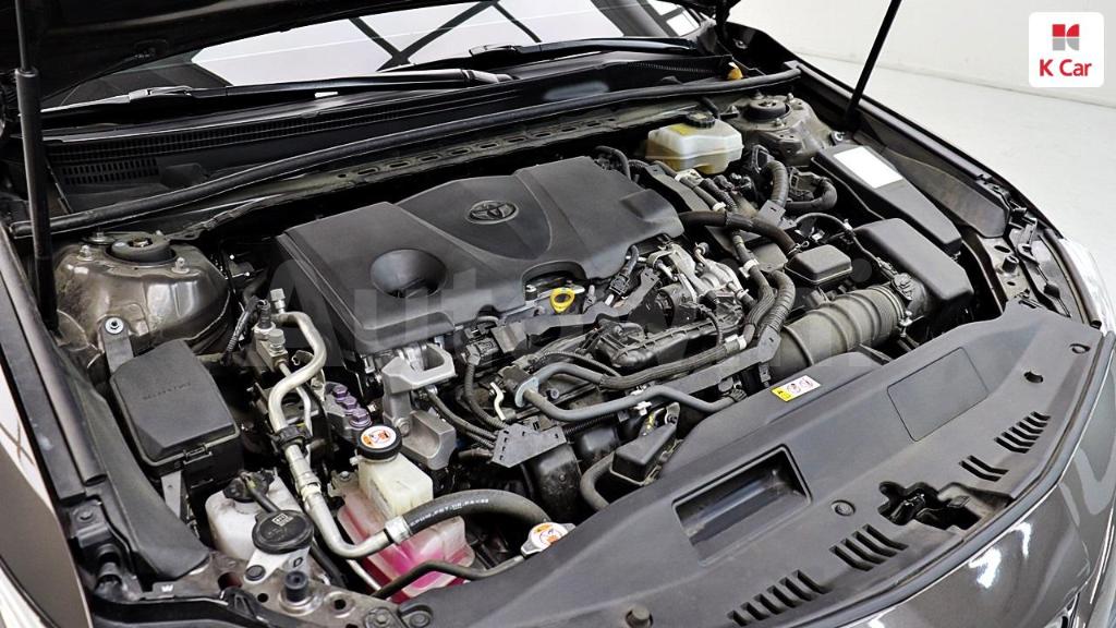 2018 TOYOTA  CAMRY 2.5 HYBRID - 9