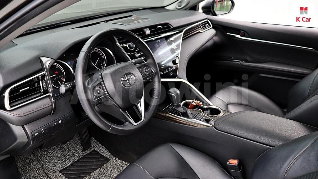 2018 TOYOTA  CAMRY 2.5 HYBRID - 21