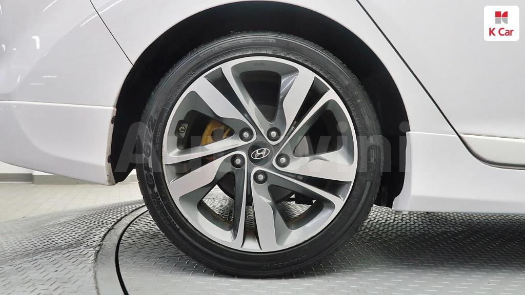 2013 HYUNDAI AVANTE MD ELANTRA M16 GDI PREMIUM - 8