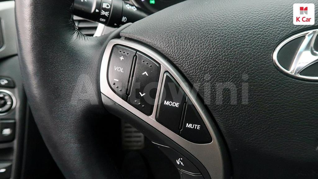 2013 HYUNDAI AVANTE MD ELANTRA M16 GDI PREMIUM - 19