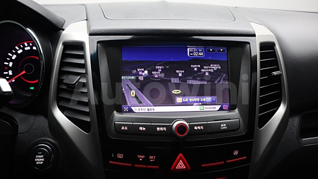 2015 SSANGYONG TIVOLI LX 2WD - 19