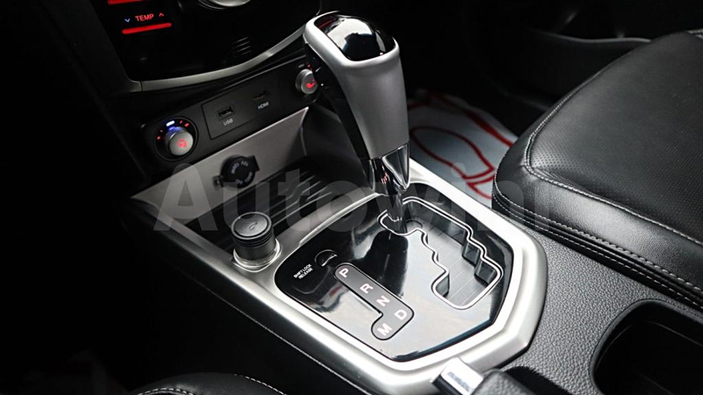2015 SSANGYONG TIVOLI LX 2WD - 23
