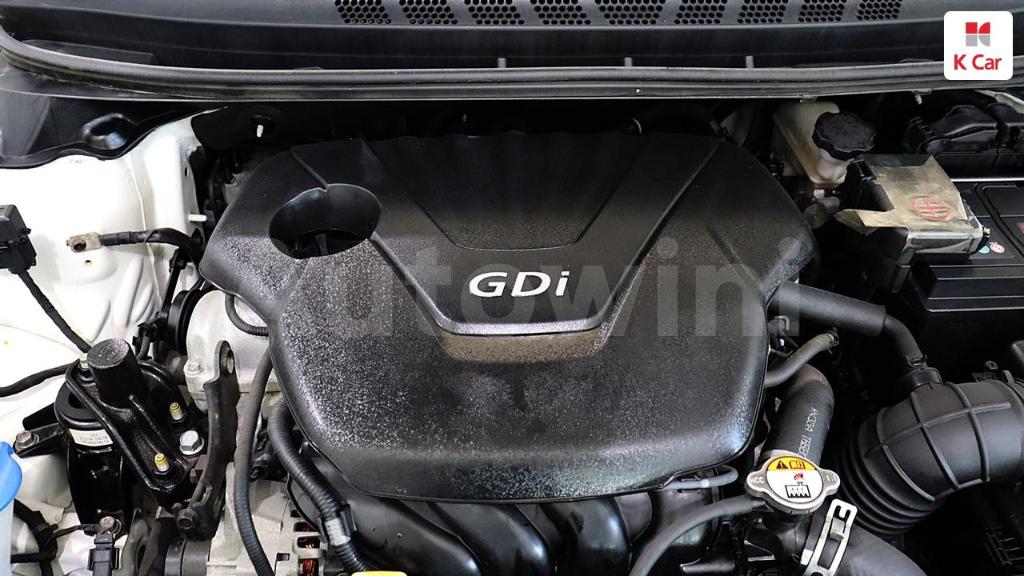 2016 HYUNDAI  AVANTE ELANTRA 1.6 GDI MORDERN - 9