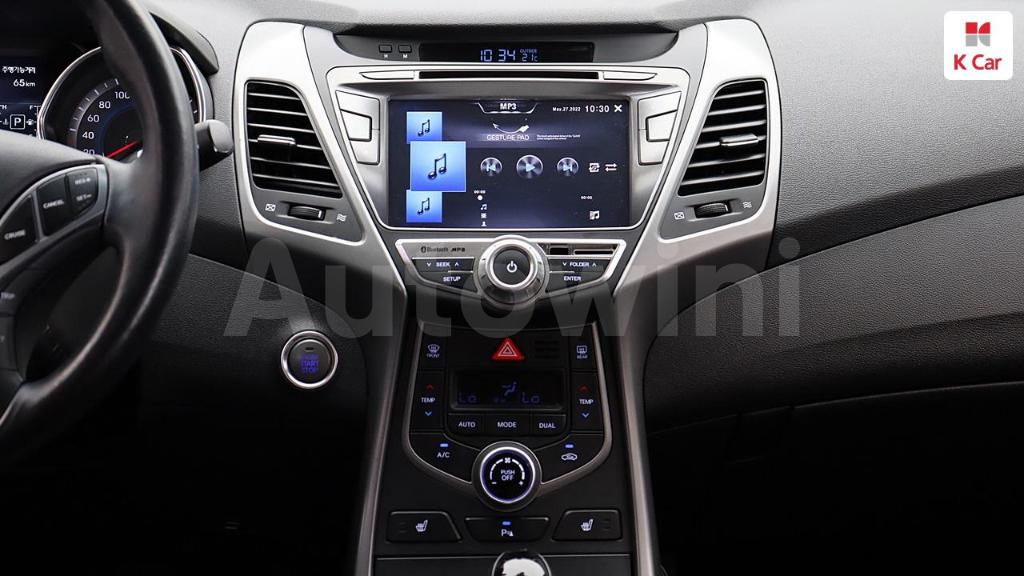 2016 HYUNDAI  AVANTE ELANTRA 1.6 GDI MORDERN - 24
