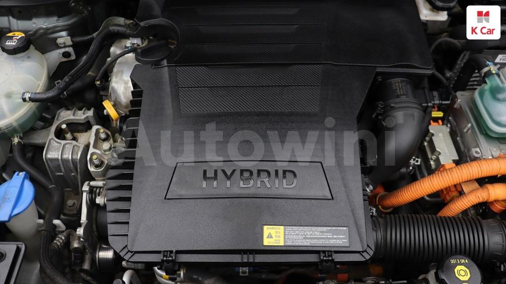 2017 KIA NIRO PRESTIGE - 9