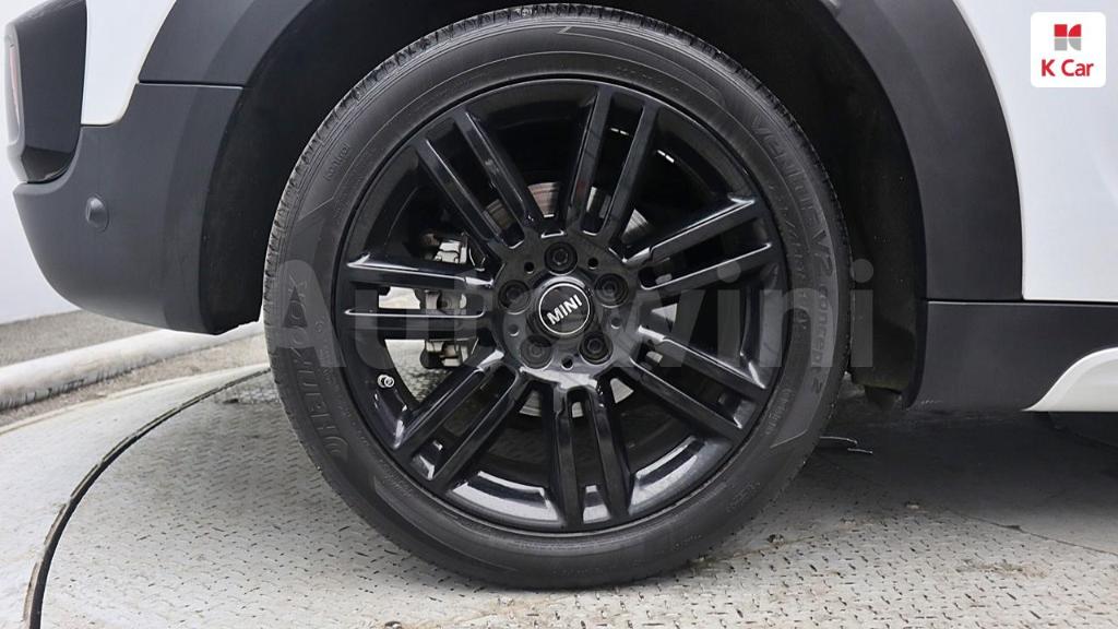 2017 MINI COOPER COUNTRYMAN D ALL4 - 8