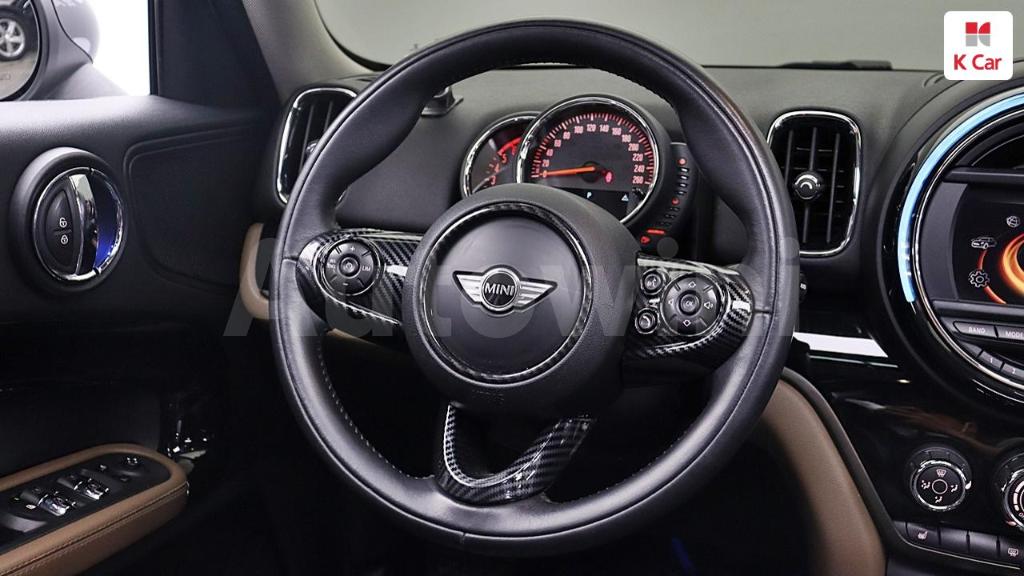 2017 MINI COOPER COUNTRYMAN D ALL4 - 18