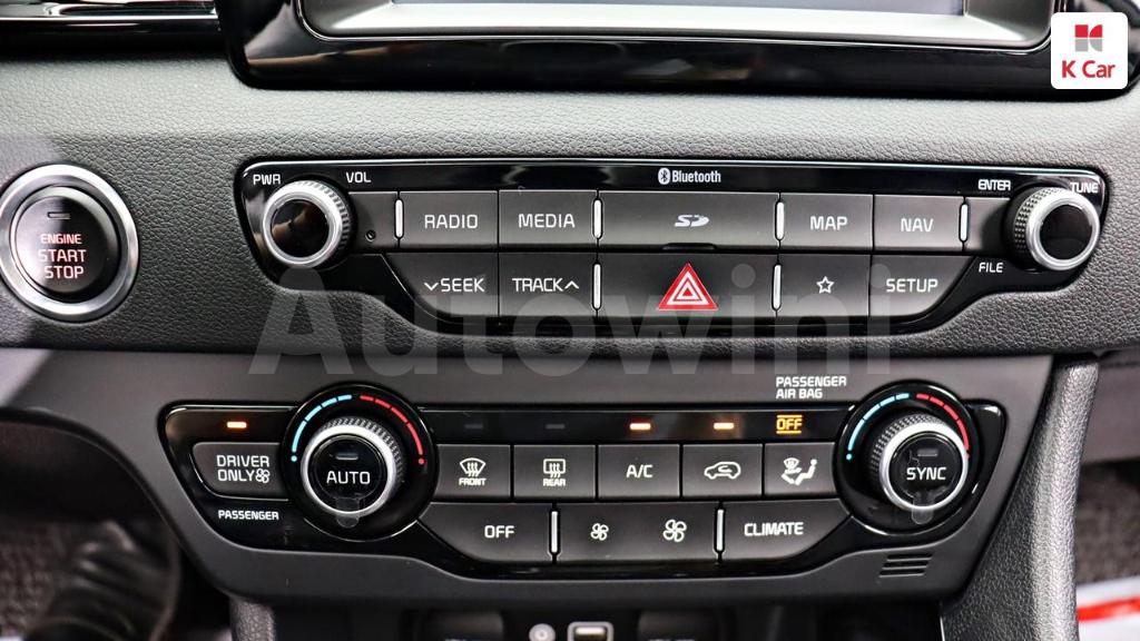 2018 KIA NIRO PRESTIGE - 25