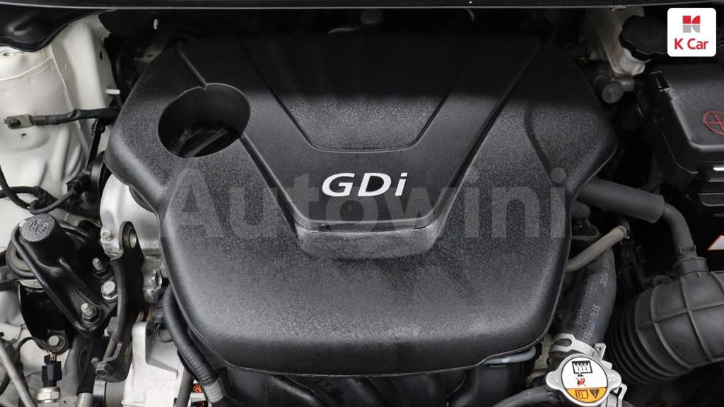 2015 HYUNDAI  AVANTE ELANTRA 1.6 GDI SMART - 9
