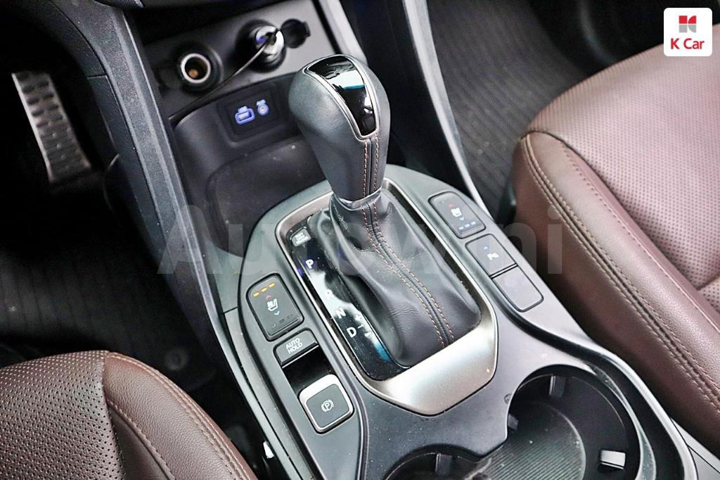KMHSR81XBJU288467 2018 HYUNDAI  MAXCRUZ DIESEL 2.2 2WD-5