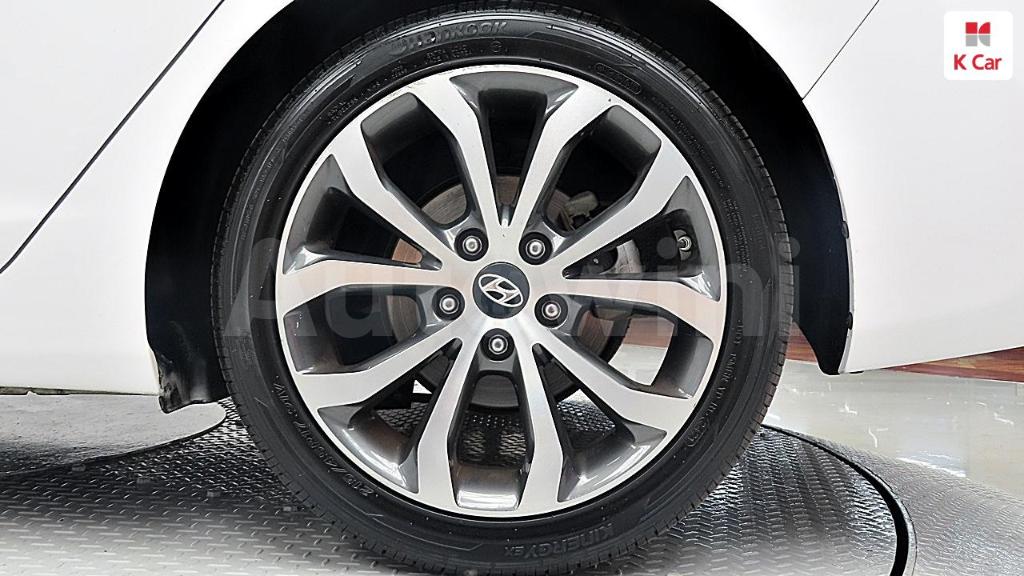 KMHDH41DBDU623866 2013 HYUNDAI AVANTE MD ELANTRA M16 GDI PREMIUM-5
