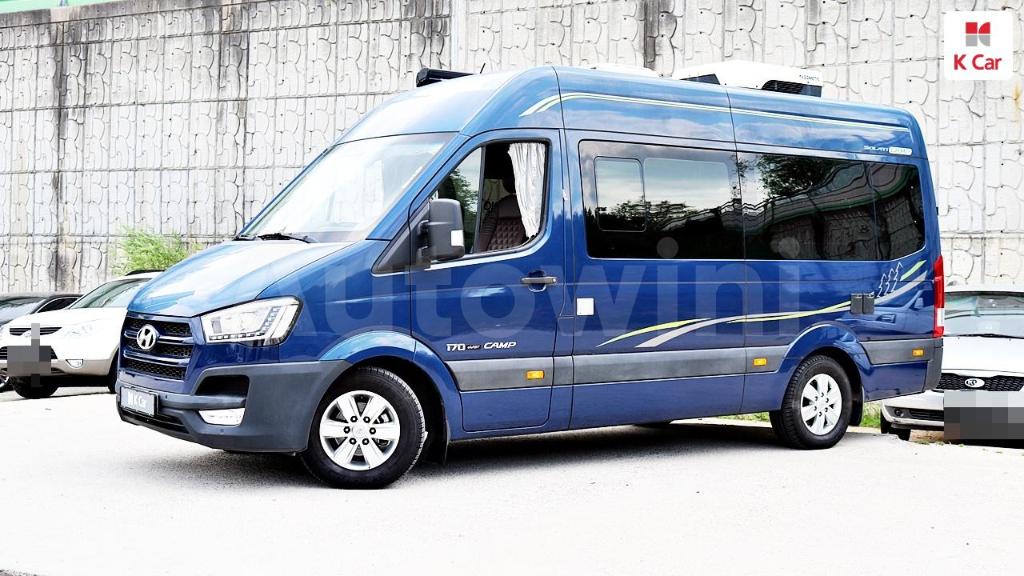 KMJUK17RPJC001737 2018 HYUNDAI SOLATI-1
