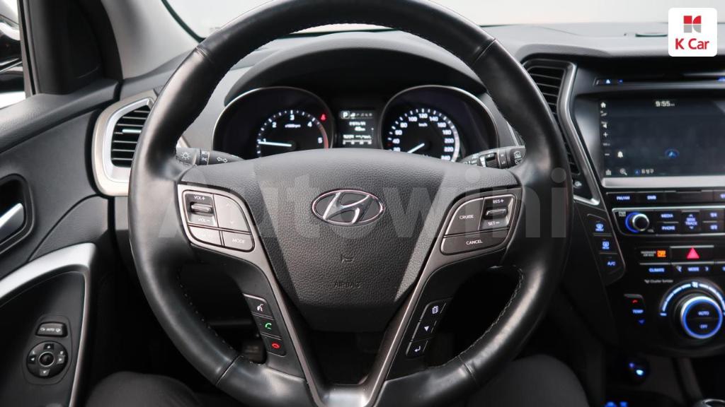 KMHSN81XBJU291416 2018 HYUNDAI  MAXCRUZ DIESEL 2.2 2WD-3