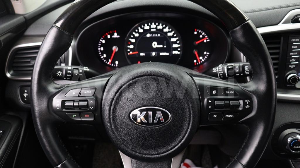 2015 KIA  SORENTO DIESEL 2.2 4WD - 32