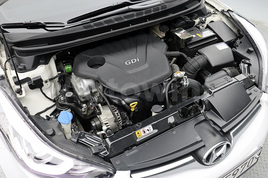 2015 HYUNDAI  AVANTE ELANTRA 1.6 GDI MORDERN - 17