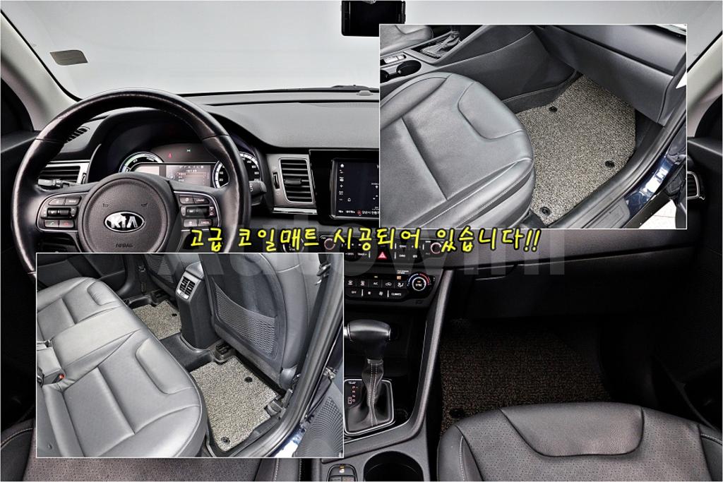 2017 KIA NIRO PRESTIGE - 22