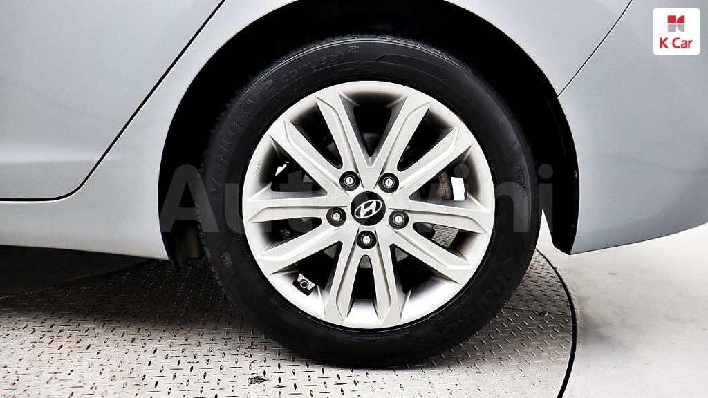 KMHDG41UBFU475705 2015 HYUNDAI  AVANTE ELANTRA 1.6 VGT MORDERN-5