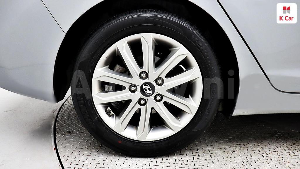 2015 HYUNDAI  AVANTE ELANTRA 1.6 VGT MORDERN - 8