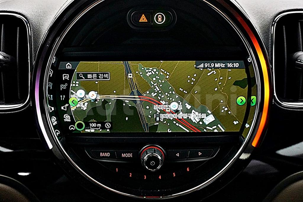 2018 MINI COOPER COUNTRYMAN HIGH - 30