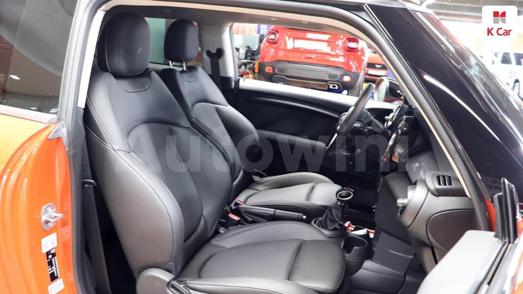 2019 MINI COOPER BASIC - 11