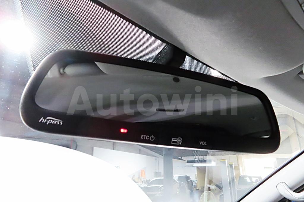 2017 HYUNDAI GRAND STAREX H-1 5 SEATS VAN - 18