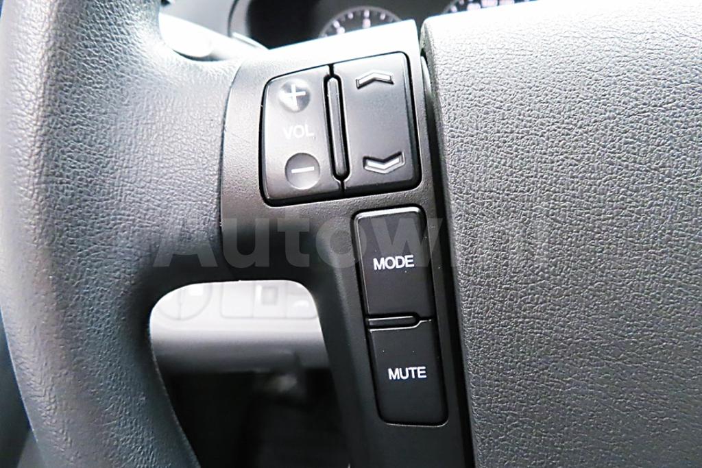 2017 HYUNDAI GRAND STAREX H-1 5 SEATS VAN - 25