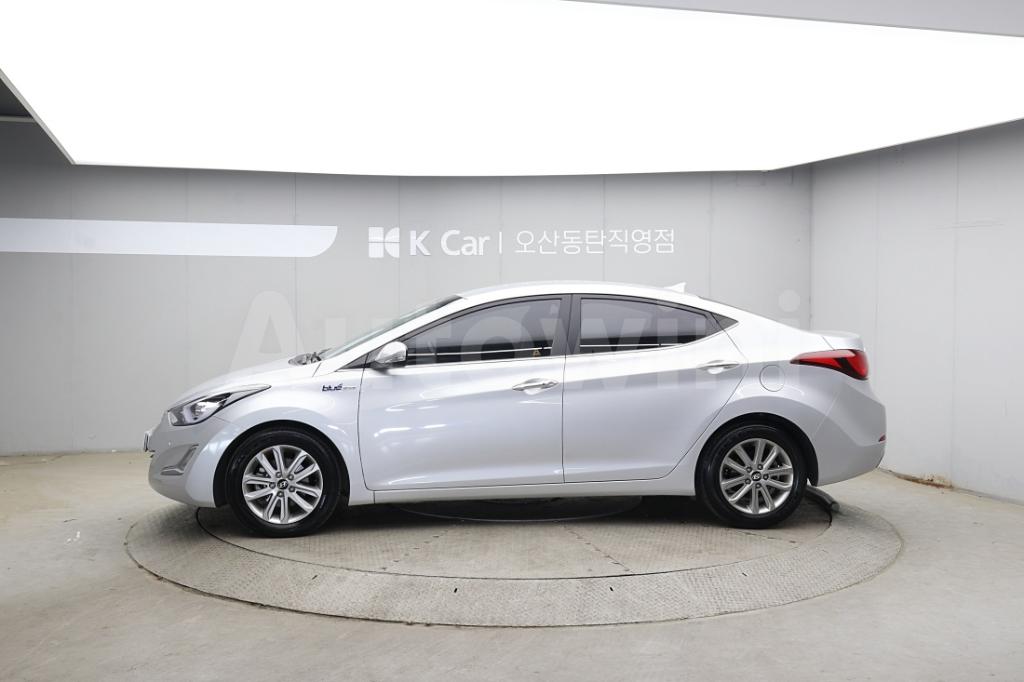KMHDH41UBFU263968 2015 HYUNDAI  AVANTE ELANTRA 1.6 VGT PREMIUM-3