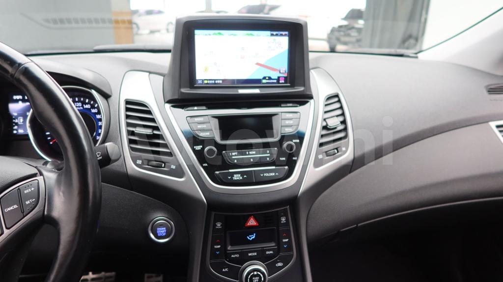 2015 HYUNDAI  AVANTE ELANTRA 1.6 VGT PREMIUM - 16