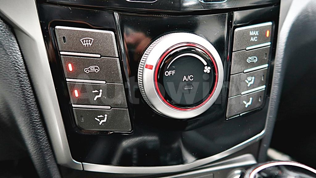 2016 SSANGYONG TIVOLI VX 2WD - 21