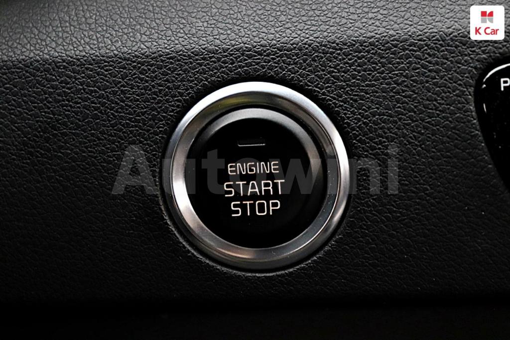 2018 KIA NIRO PRESTIGE - 25