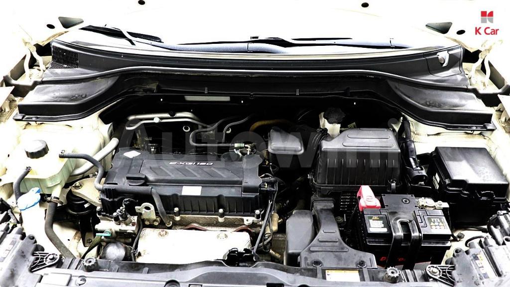 2016 SSANGYONG TIVOLI LX 2WD - 9