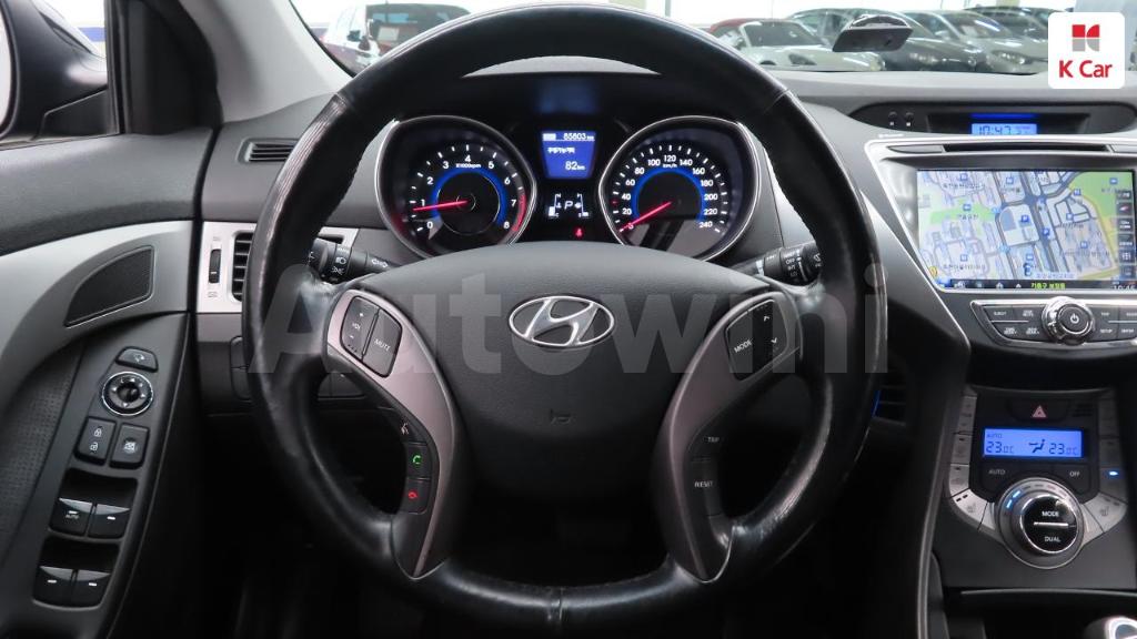 2013 HYUNDAI AVANTE MD ELANTRA M16 GDI - 12