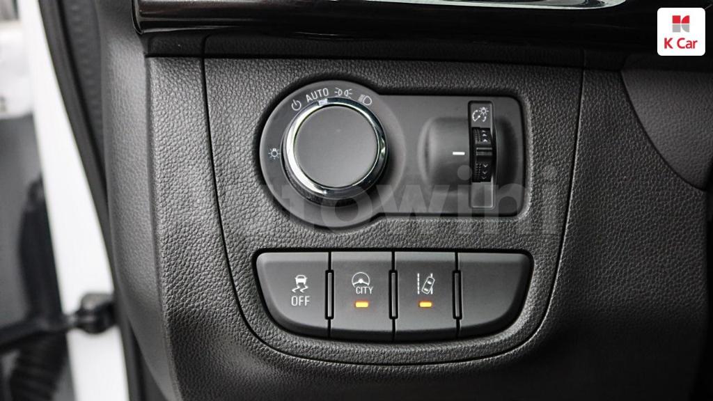 2021 GM DAEWOO (CHEVROLET)  SPARK PREMIER - 19