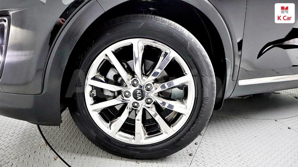 KNAPK81BBFA092891 2015 KIA  SORENTO DIESEL 2.2 2WD-4
