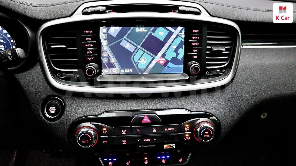 2015 KIA  SORENTO DIESEL 2.2 2WD - 33