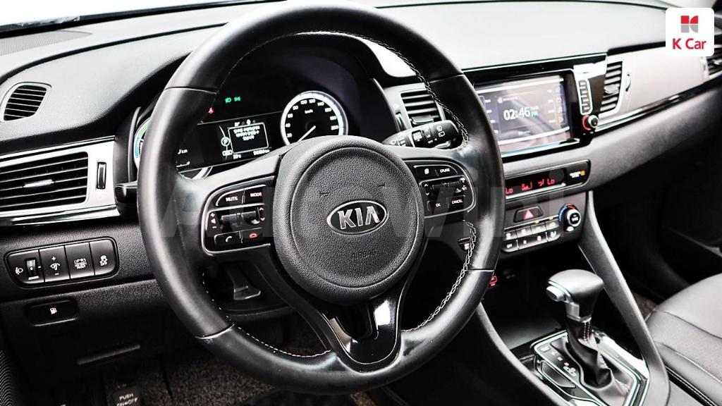 2018 KIA NIRO PRESTIGE - 16