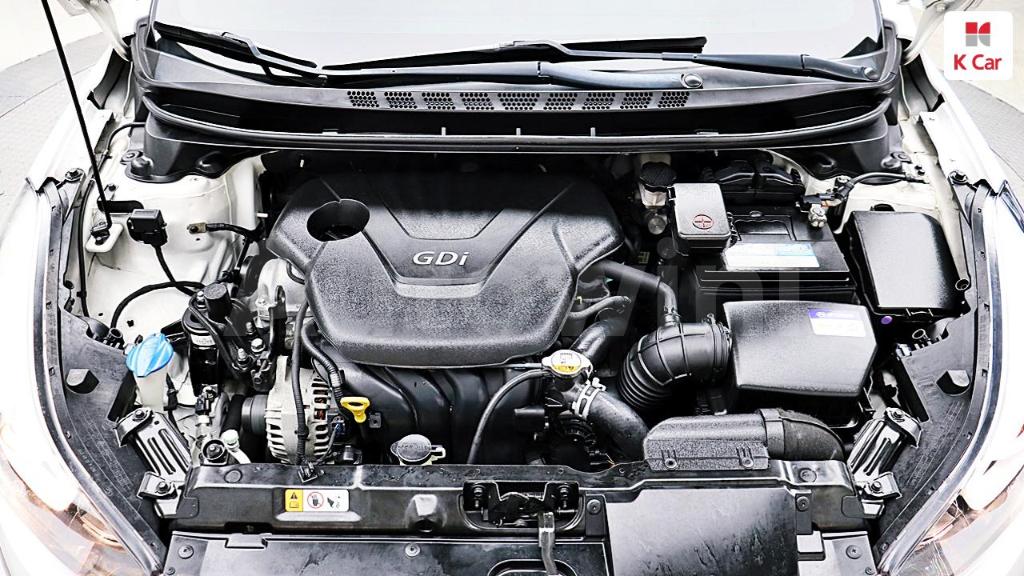 2015 HYUNDAI  AVANTE ELANTRA 1.6 GDI SMART - 23