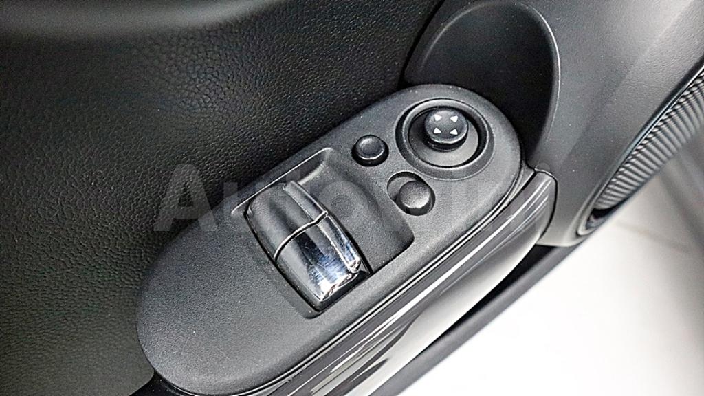 2015 MINI COOPER D BASIC - 26