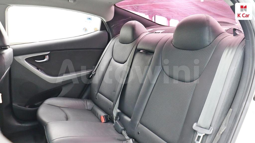 2016 HYUNDAI  AVANTE ELANTRA 1.6 GDI LIMITED - 14
