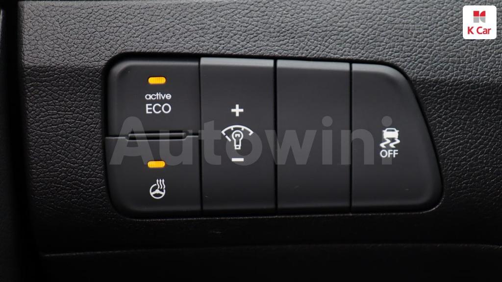 2016 HYUNDAI  AVANTE ELANTRA 1.6 GDI LIMITED - 21