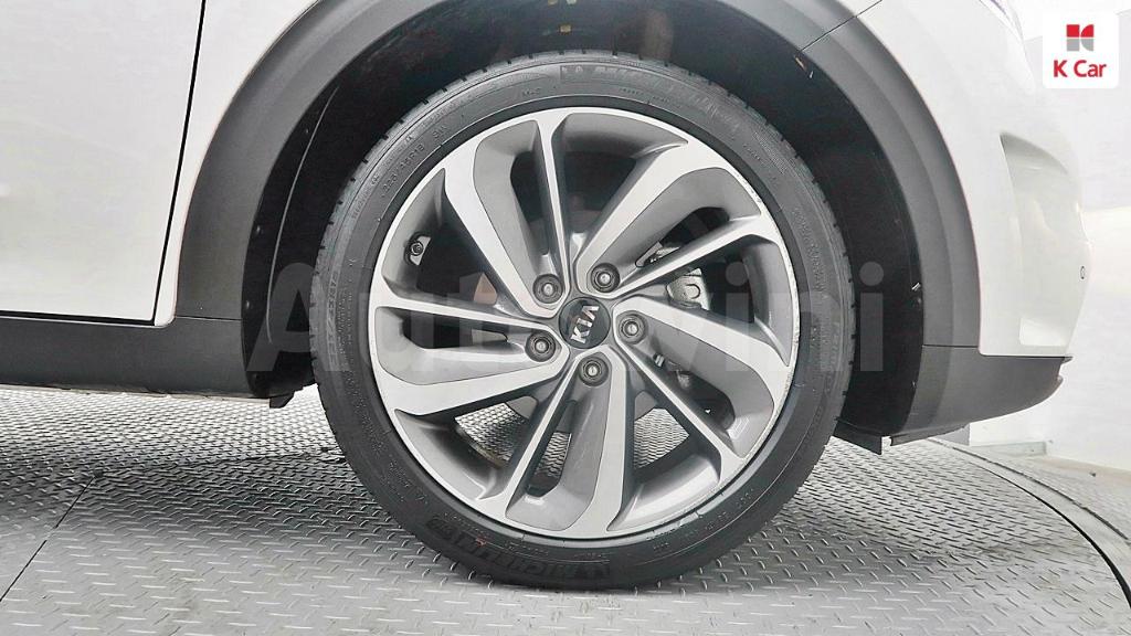 2017 KIA NIRO NOBLESSE - 7