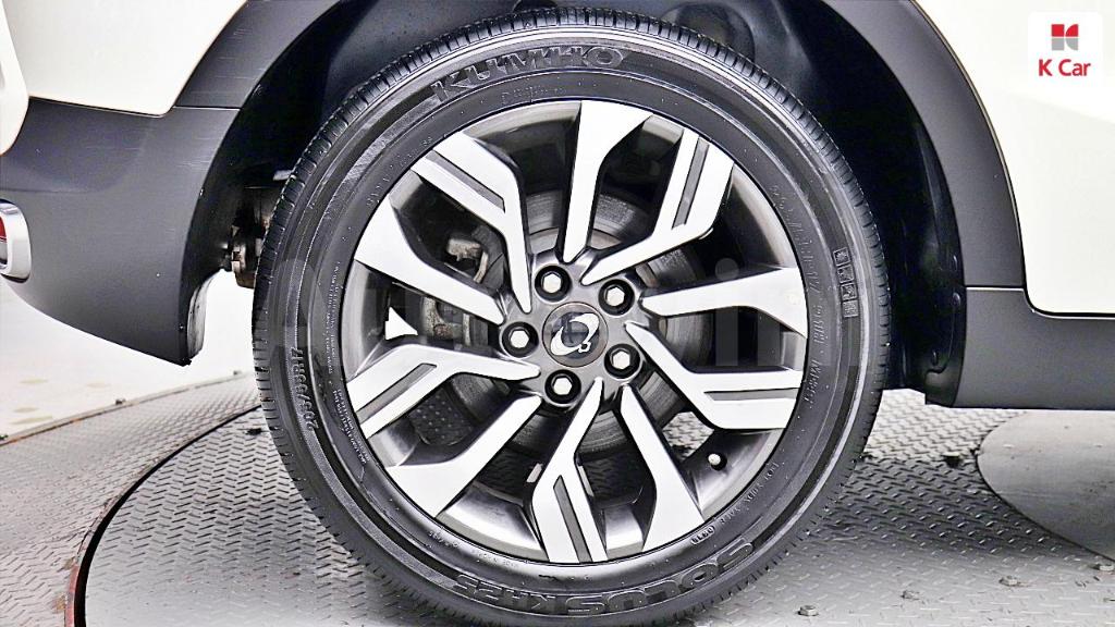2019 SSANGYONG TIVOLI ARMOUR GEAR PLUS 2WD - 7