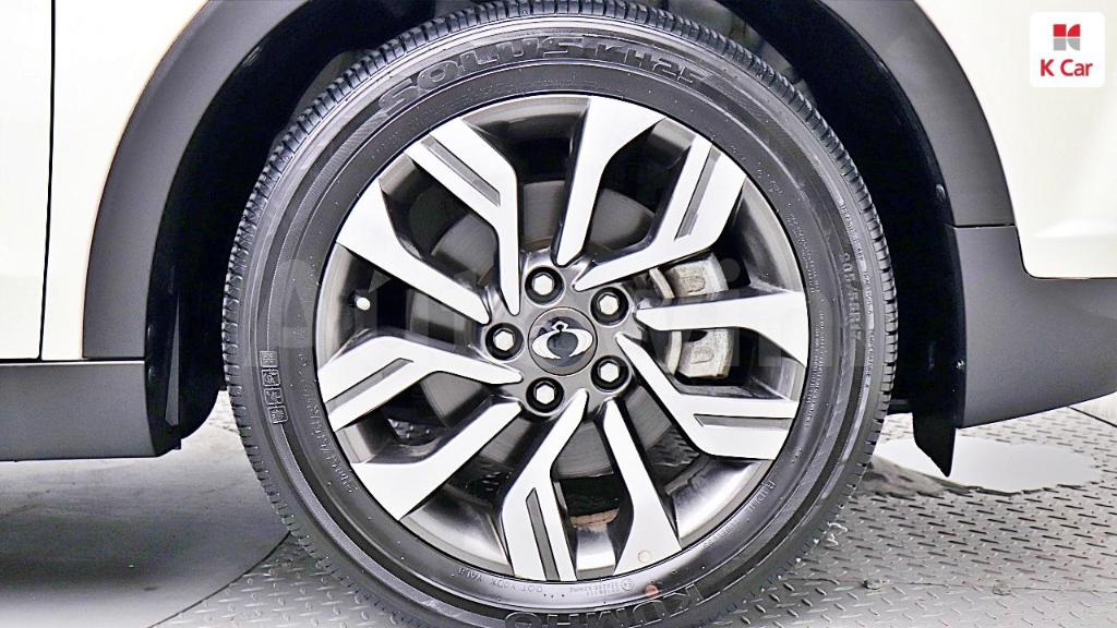 2019 SSANGYONG TIVOLI ARMOUR GEAR PLUS 2WD - 8