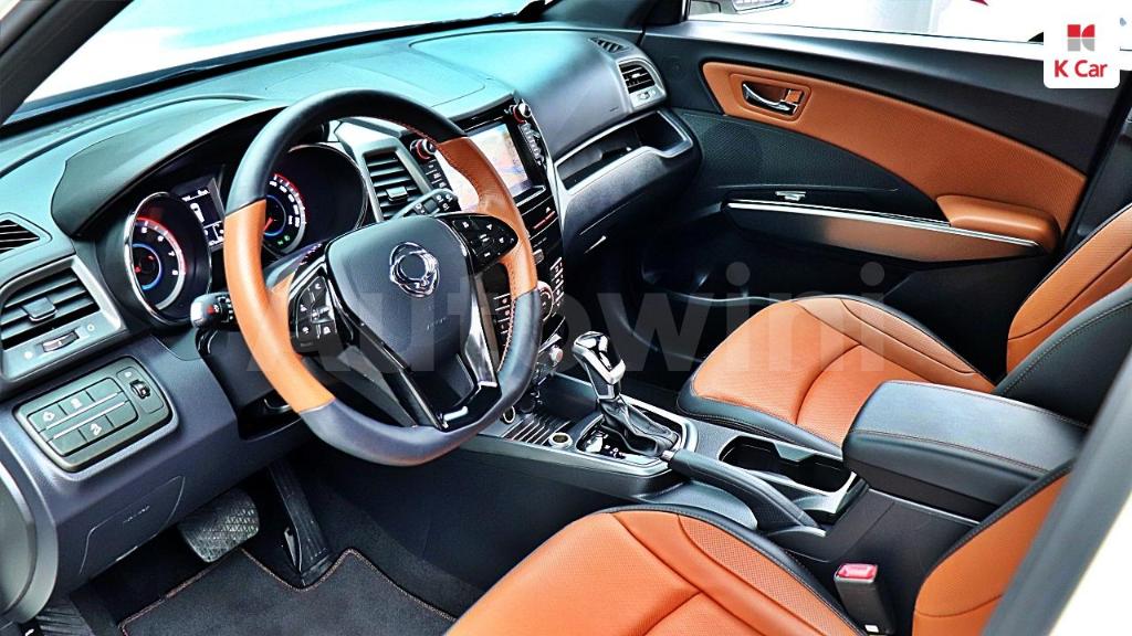 2019 SSANGYONG TIVOLI ARMOUR GEAR PLUS 2WD - 13