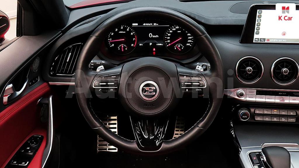 2020 KIA STINGER 2.0 TURBO AWD - 10