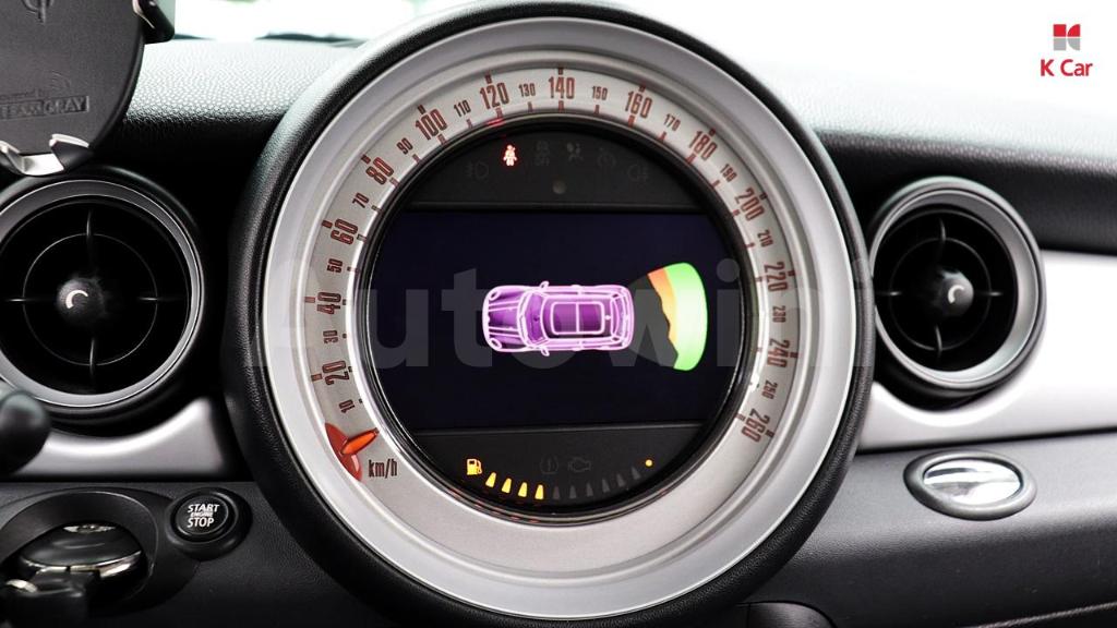 2012 MINI COOPER SE - 26